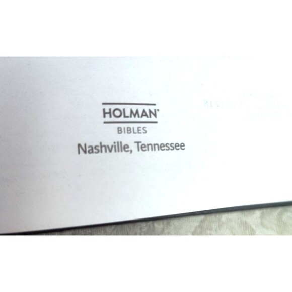 Holy Bible Black King James Version KJV Holman Black Hardcover Red Letter Ed Pew - Picture 6 of 10